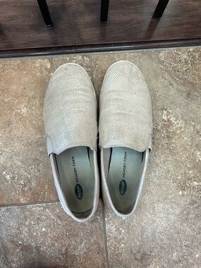 Dr. Scholl's Women's Slip-On Perforated Flats - Light Gray